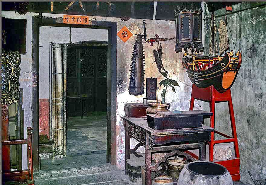 1973-17-030 The A-Ma temple, - interior with a model of a Chinese junk (Photography © Karsten Petersen)