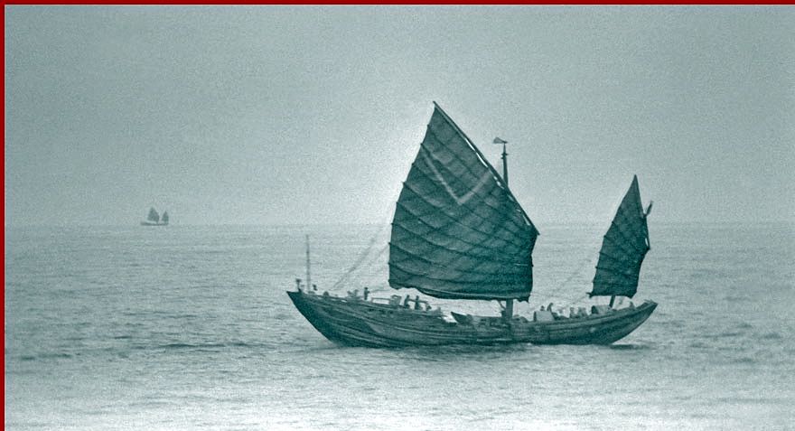 E0394-Frame-05  - Chinese Junk - large junk, - somewhere on the China coast -, 1975 -  (Photo- and copyright: Karsten Petersen)