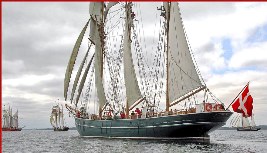 2008-07-23.046  - 3 mast schooner 