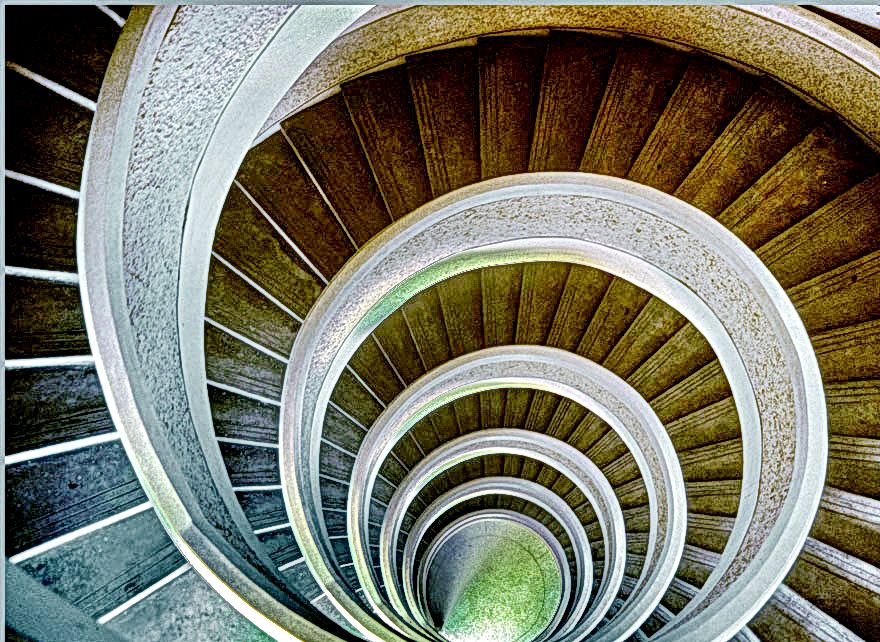 1970-05-018  -  Spiral staircase - - -  I am NOT sure, that the photo is from 1970?