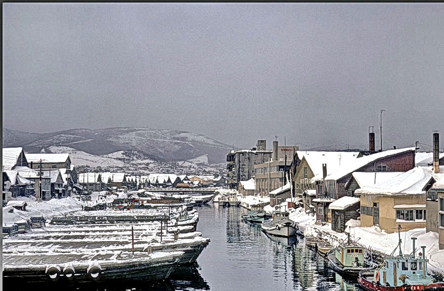 1972-02-057  -  This is vinter in Otaru - northern Japan - - -