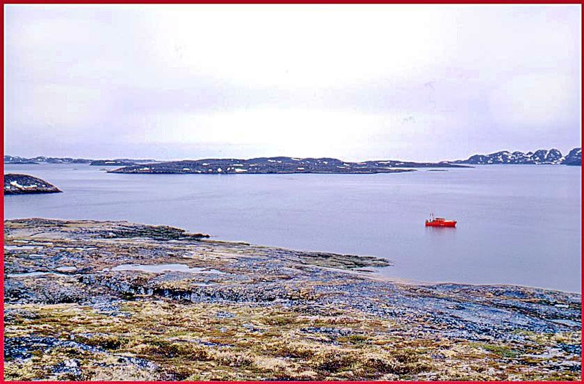 SKA 4 at anchor - view from top of the island - (Photography by Karsten Petersen ©)