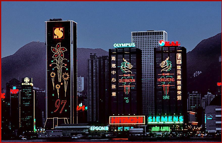 1997-12-043  - - here the  office buildings of Wanchai decorated in celebration - (Photo- and copyright: Karsten Petersen)
