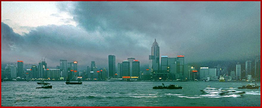 1996-12-030  - View towards Hong Kong island - and Wanchai - (Photo and copyright:  Karsten Petersen)- -