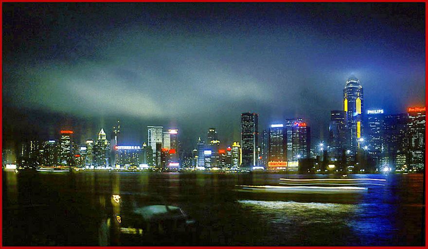 1996-12-042  - Towards Wanchai and Causeway Bay - (Photo- and copyright: Karsten Petersen)