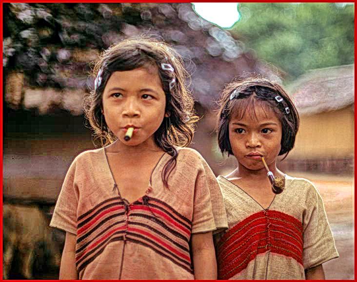 The White Karens This funny picture of smoking children is NOT arranged! - the White Karen children really do smoke, - just like the grown-ups - (Photo- and copyright:   Karsten Petersen)
