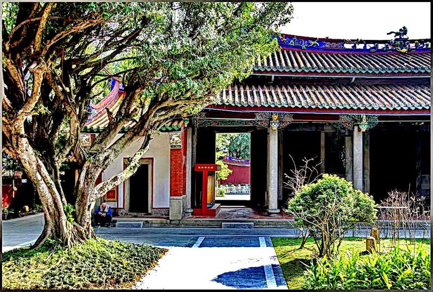 2012-03-01.054  -  The Lingxing gate with view to the Wanren Gongqiang wall  -   (Photo- and copyright:  Karsten Petersen)